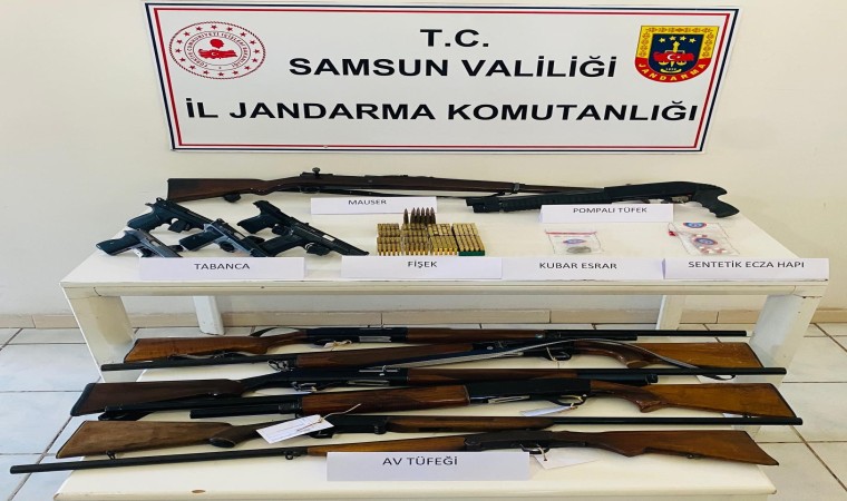 Jandarmanın silah ve mühimmat operasyonunda 2 kişi tutuklandı