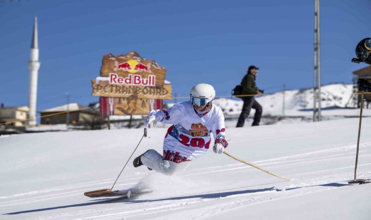 Kayak Sporlarının Atası Red Bull Petranboard Rizede düzenlendi