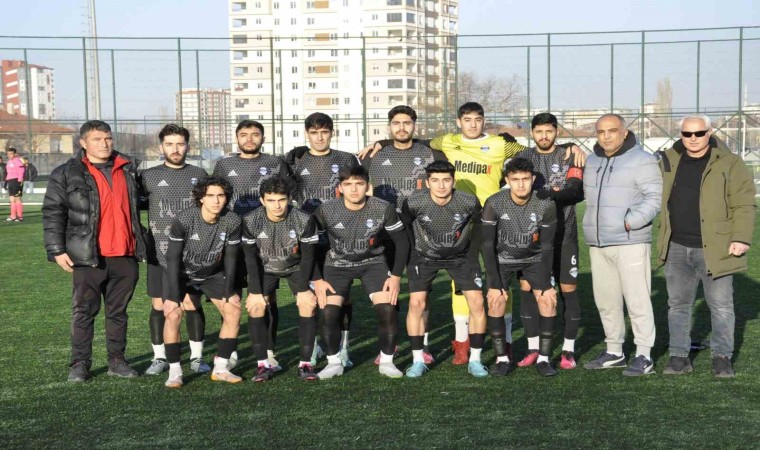 Kayseri Atletikspor, ligi namağlup bitirdi