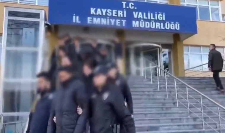 Kayseri merkezli 10 ildeki Sibergöz-22 operasyonunda 14 tutuklama