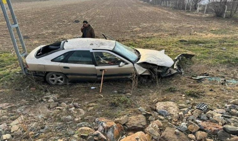 Kayseride otomobil şarampole uçtu: 1 yaralı