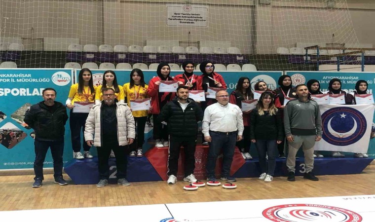 Köyceğizli öğrenciler floor curlingte bölge ikincisi oldu