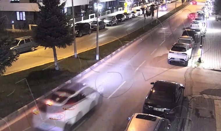 Kütahyada trafik kazaları saniye saniye kaydedildi