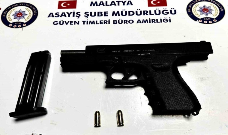 Malatyada çok sayıda silah ve uyuşturucu ele geçirildi