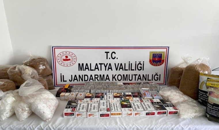 Malatyada jandarmadan kaçak tütün operasyonu