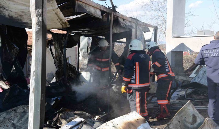 Malatyada konteyner yangınında 1 yaşındaki bebek yaralandı