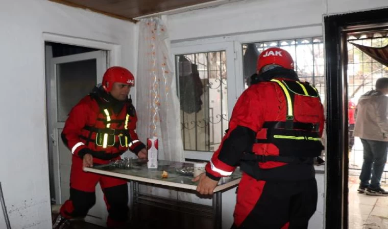 Meteorolojinin Antalya için uyarısı ’turuncu’dan ’yeşil’e döndü/ Ek fotoğraflar