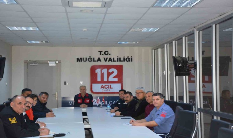 Muğla 112 Acil Çağrı Merkezinde hazırlık toplantısı gerçekleştirildi