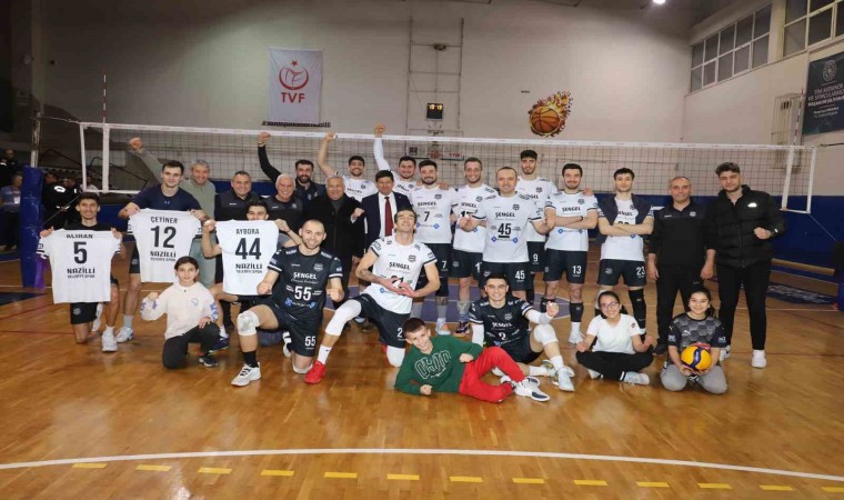 Nazilli Belediyespor Voleybol Takımı Play-Offlarda