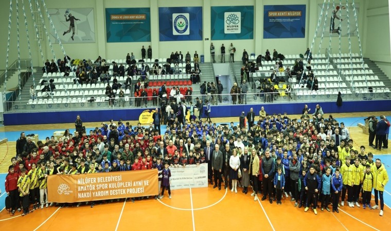 Nilüfer Belediyesi amatör sporcuların yanında