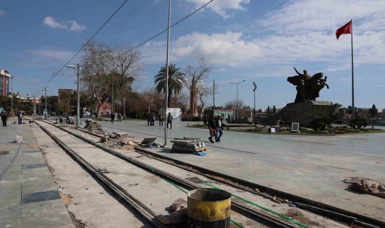 Nostalji tramvay hattı çalışmaları hızla ilerliyor