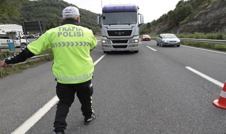 Orduda bir haftada 14 binden fazla araç denetlendi