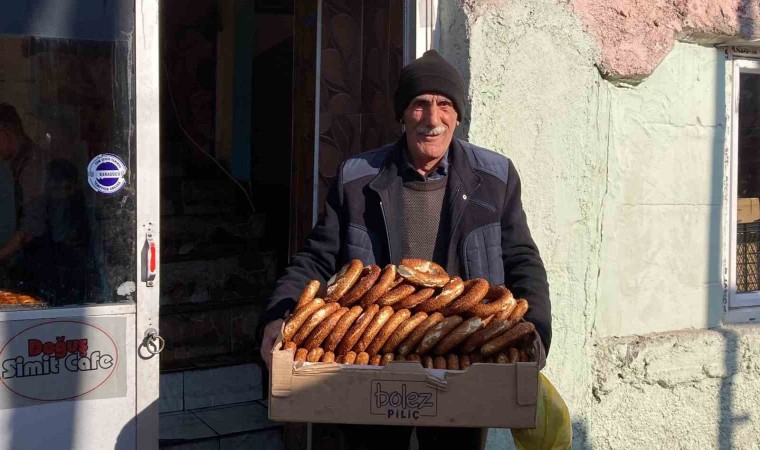 Osmanlıda ekmek yapılan tarihi fırında 100 yıldır Ankara simidi üretiliyor