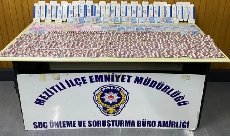 Otomobilde 1158 uyuşturucu hap ele geçirildi, sürücü tutuklandı