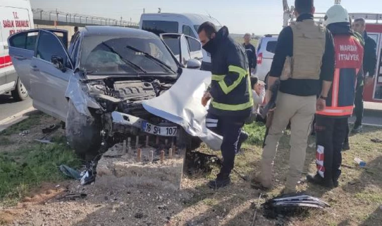 Otomobille hafif ticari araç çarpıştı: 1’i bebek, 6 yaralı