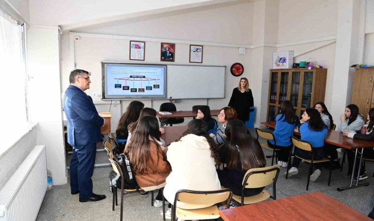 Özarslan: “Meslek liseleri ülkemizin istihdamına önemli katkılar sağlıyor