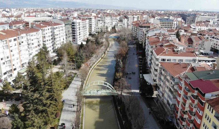 Porsuk Çayının rengi yağışlar sonrası değişti