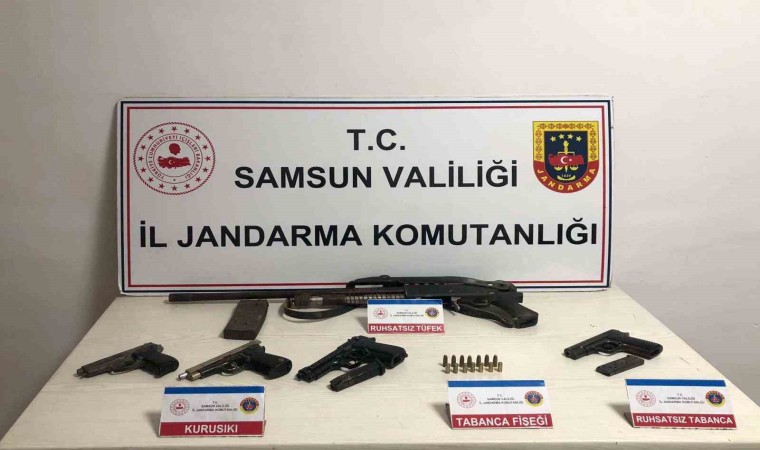 Samsunda jandarma bir evde silah ele geçirdi