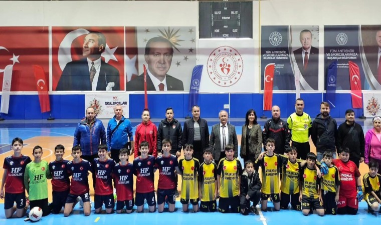 Seydikemerde futsal şampiyonası