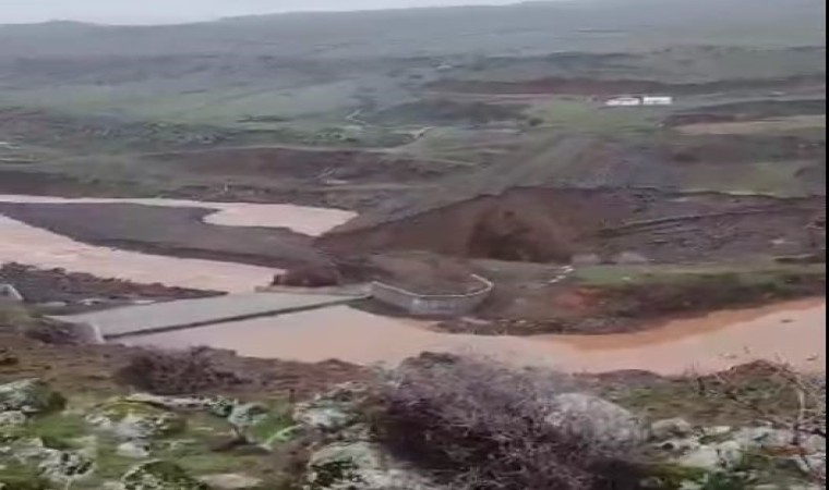 Siverekte şiddetli yağış nedeniyle sulama barajı patladı