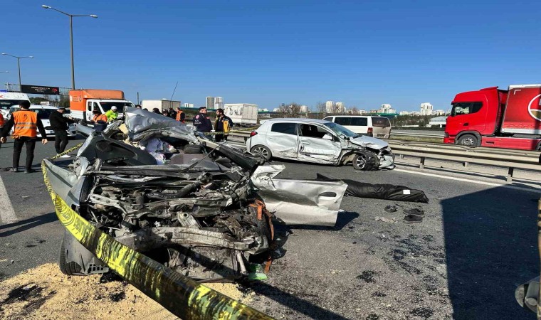 TEM Otoyolunda zincirleme trafik kazası: 1 ölü