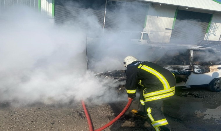 Tofaşın alevlere teslim olduğu anlar kamerada