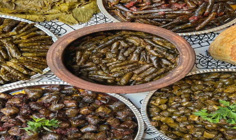 Tokatlı kadınlar İstanbulun ünlü restoranlarına “Tokat dolması” gönderiyor