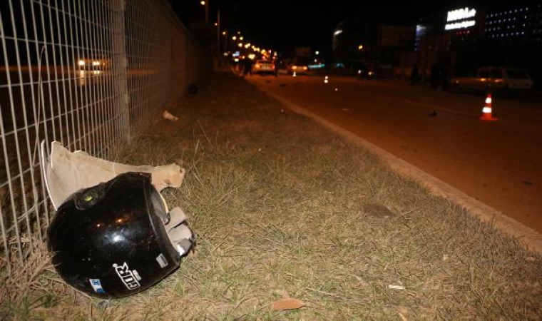 Tokat’ta otomobilin çarptığı motosikletteki 2 kişi ağır yaralandı