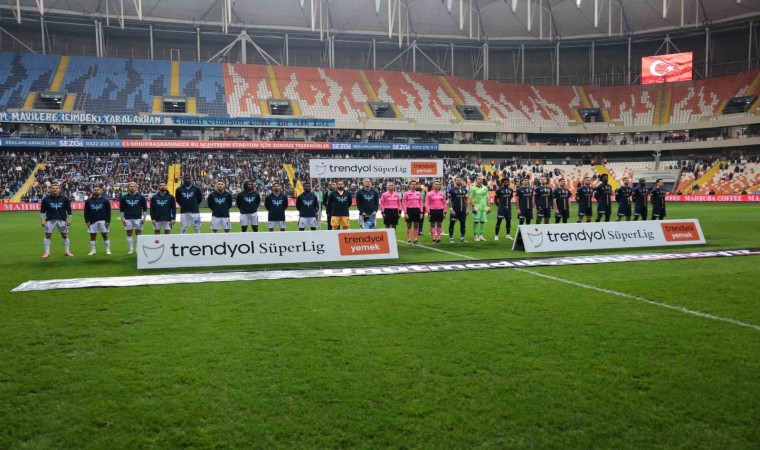 Trendyol Süper Lig: Adana Demirspor: 0 - Kasımpaşa: 0 (Maç devam ediyor)