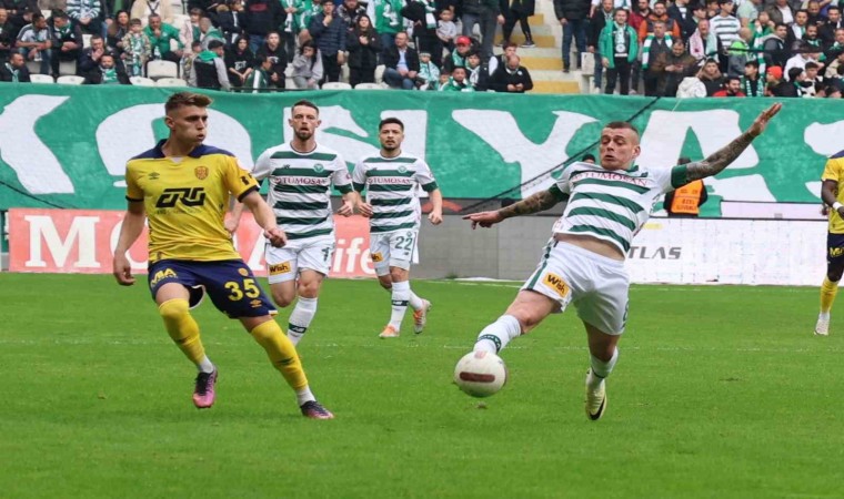 Trendyol Süper Lig: Konyaspor: 1 - MKE Ankaragücü: 0 (İlk yarı)