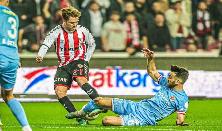 Trendyol Süper Lig: Samsunspor: 0 - Antalyaspor: 0 (İlk yarı)