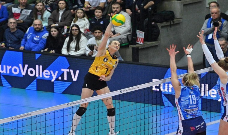 VakıfBank, Coneglianoya boyun eğdi, Avrupaya veda etti