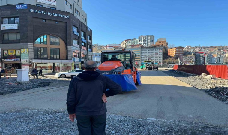 Yapımı devam eden yollar trafik yoğunluğunu bitirecek