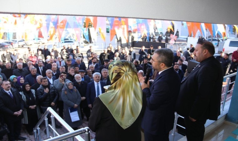 Yeniden aday gösterilen Başkan İsmail Say, Edremitte vatandaşlarla buluştu