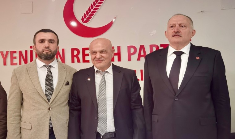 Yeniden Refah Partisinin Adana Yüreğir Belediye Başkan adayı Abdullah Torun oldu