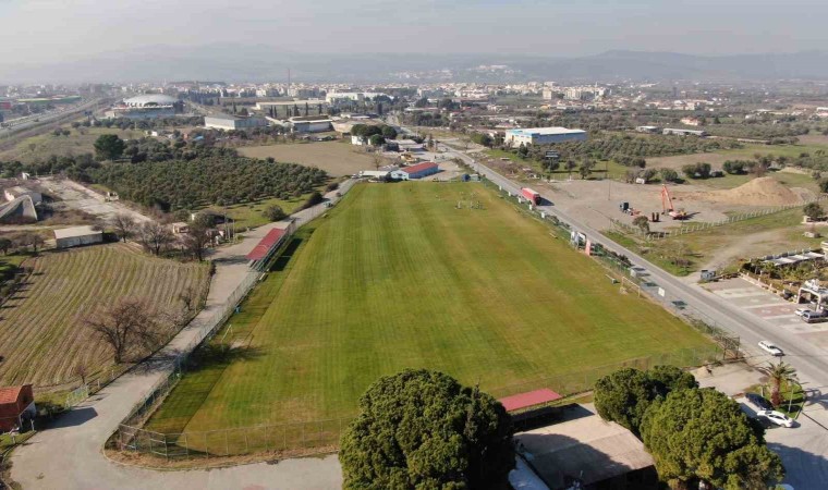 Yunusemrede Evrenos Futbol Altyapı Tesisinin bakımı tamamlandı