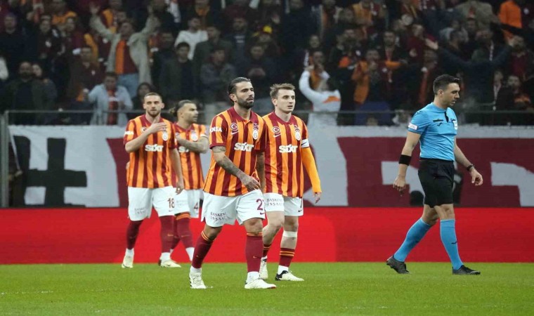 Ziraat Türkiye Kupası: Galatasaray: 0 - Fatih Karagümrük: 1 (Maç devam ediyor)