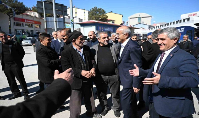 AK Parti Büyükşehir Belediye Başkan Adayı Sami Er Arapgir ilçesini ziyaret etti