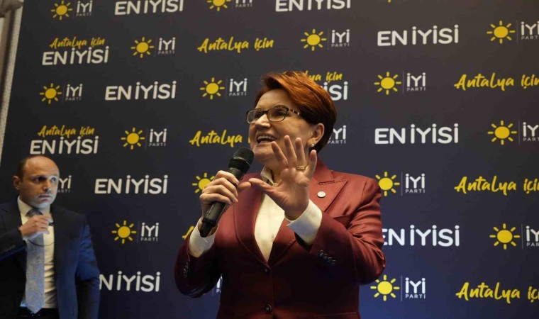 Akşener: Hem ilçe belediye başkan adaylarımıza destek istiyorum