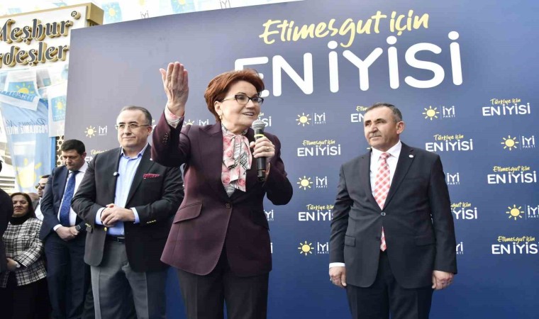 Akşener: MHPden çeşitli sebeplerle ayrıldık, İYİ Partiyi kurduk, o günden beri MHP mensuplarına, genel başkanına saygısız tek bir söz etmedik