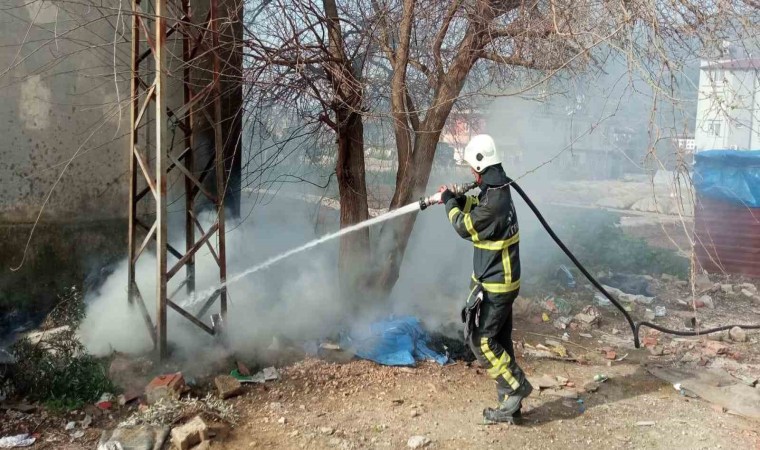 Antakyada çöplük alanda yangın