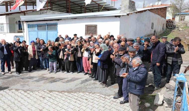 Arguvan köylerinde Kızıldaşa yoğun ilgi