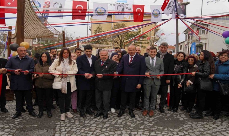 Avcılar köy içi meydanı açılışı yapıldı