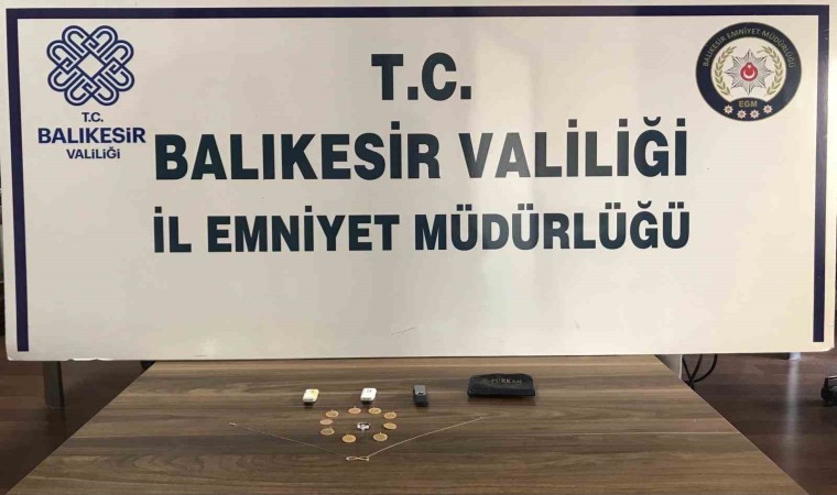 Balıkesirde eve giren hırsız Bursada yakalandı