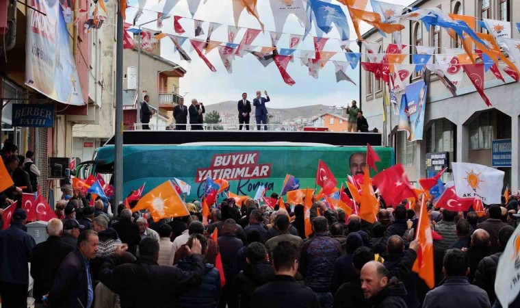 Başkan Altay, AK Parti Milletvekili Akyürekle birlikte Hüyükte vatandaşlarla buluştu