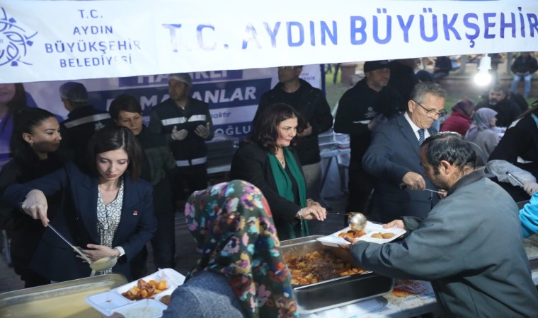 Başkan Çerçioğlu Nazillide iftarda vatandaşlarla buluştu