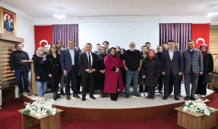 Bayburtta velilere ve öğretmenlere OSB semineri verildi