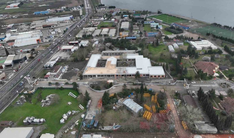 Beş yıldızlı otel konforunda merkez