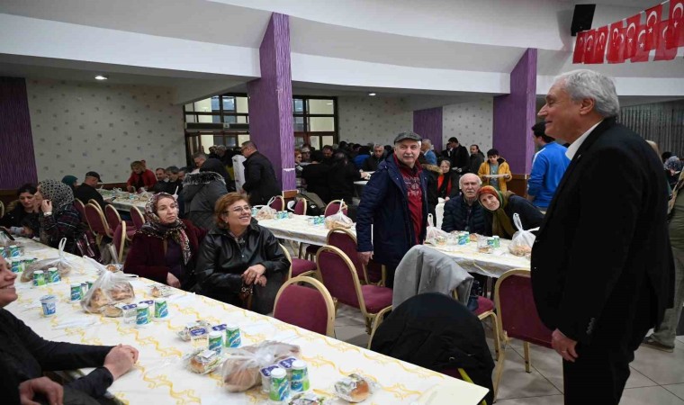 Bozüyükte Şehit Aileleri ve Gaziler Dayanışma Derneği tarafından iftar programı düzenlendi