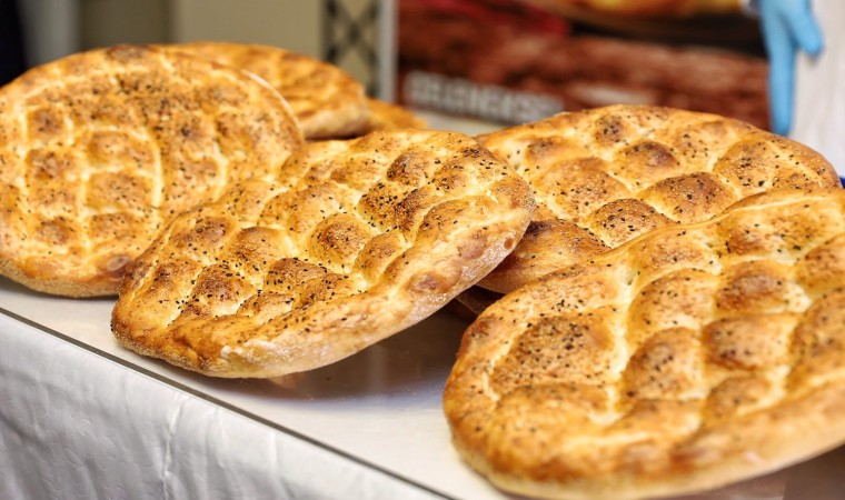 Bursada 450 gram BESAŞ pidesi 15 TL